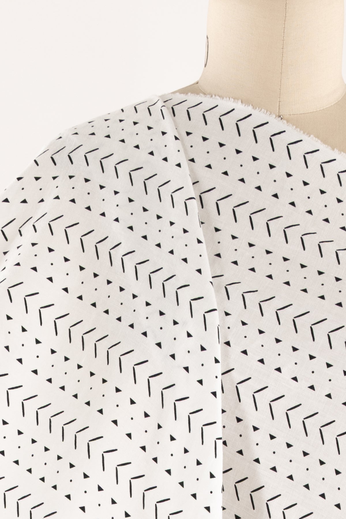 Benchmarks Linen Woven